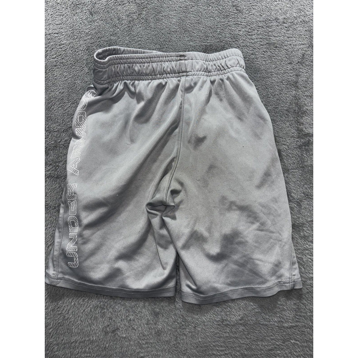 Under Armour Youth XS S 6 Pc Black Gray Athletic Bundle Tops Shorts Leggings