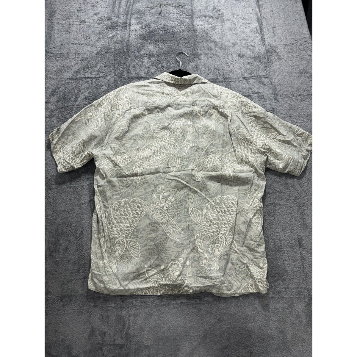 Tommy Bahama Mens XL Gray Green Koi Fish Print Short Sleeve Button Up Shirt