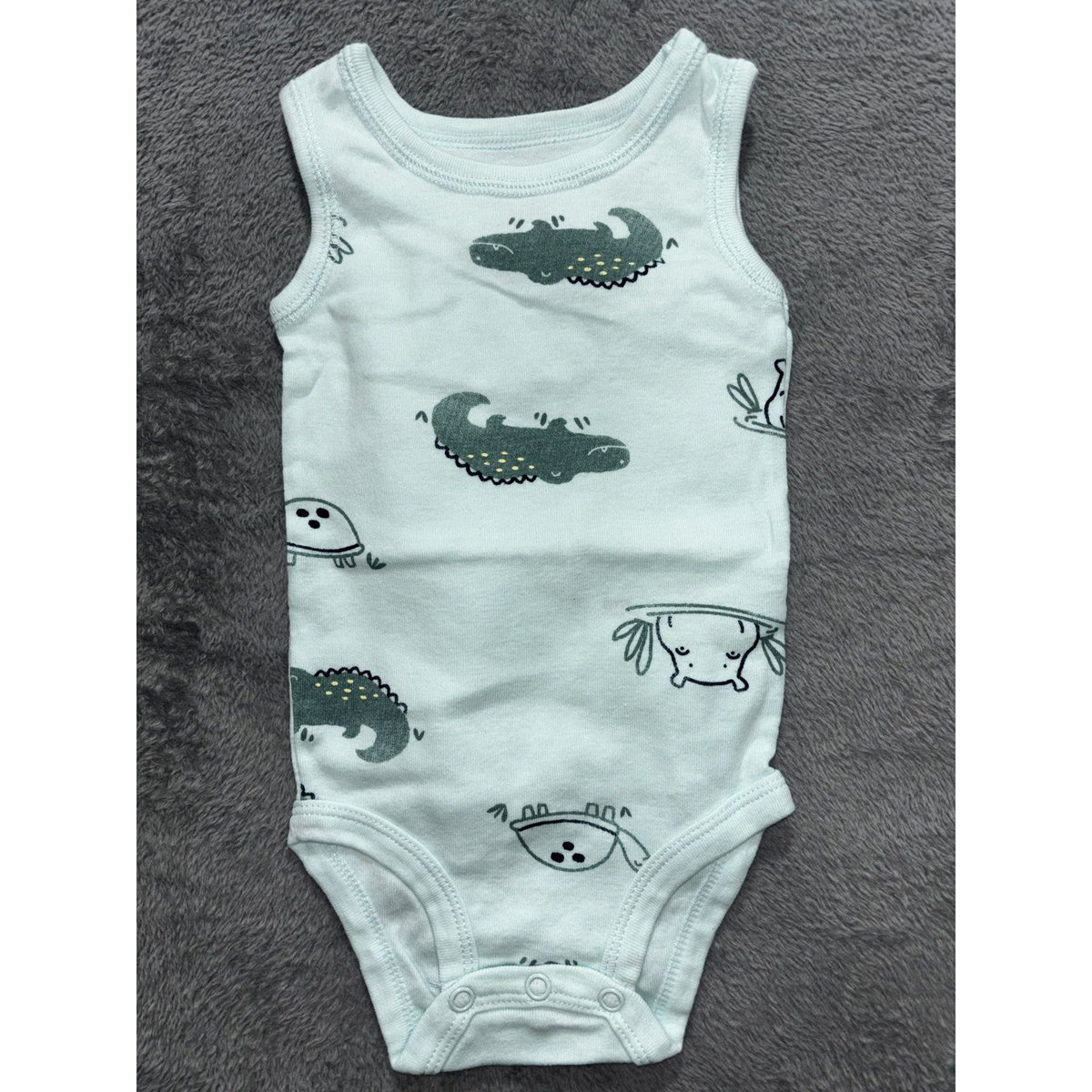 Carter's Baby Boy 6M 6 Piece Bundle Tee Shorts Tank Bodysuits Green Blue Navy