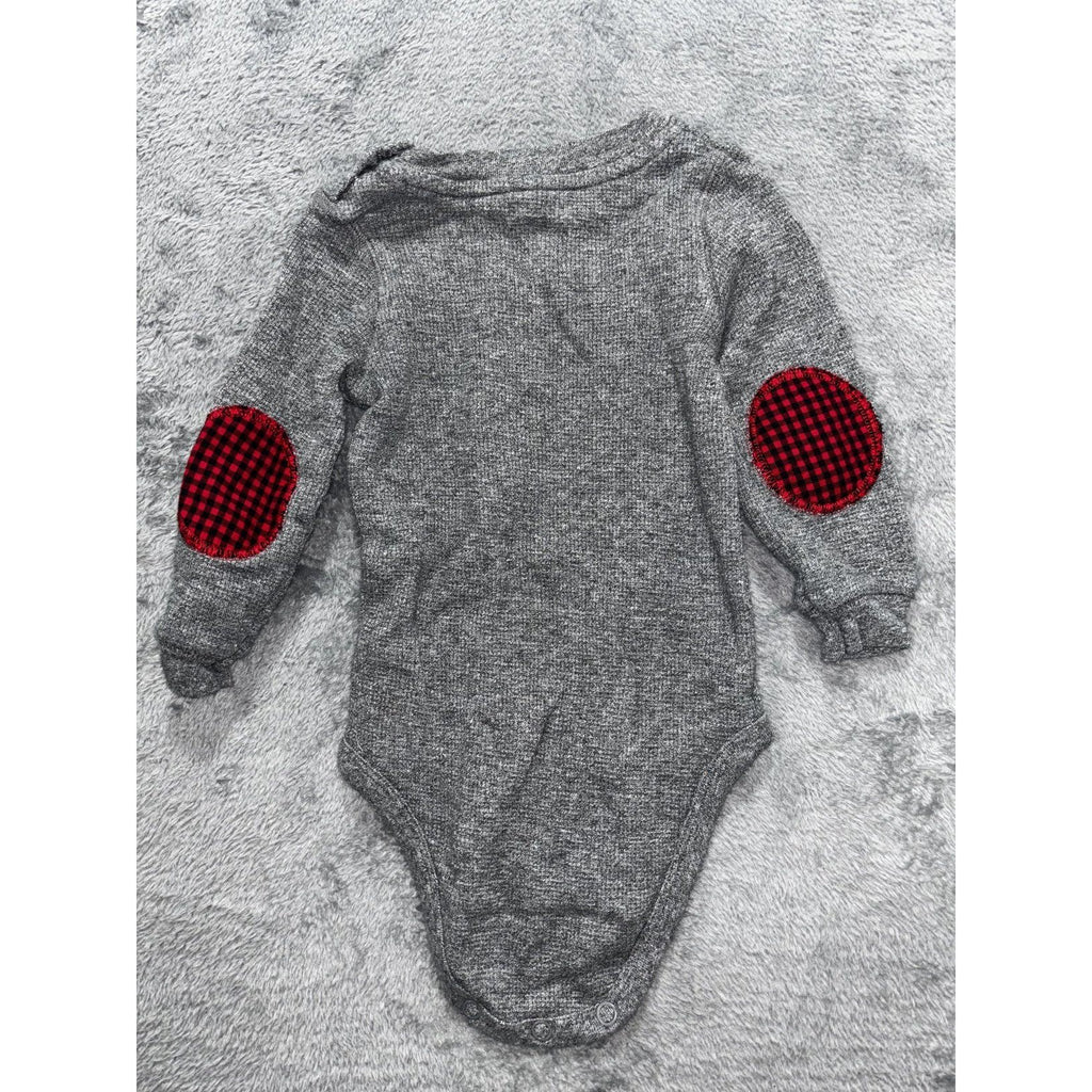 Carter's Baby Boy 12M 8 Piece Bundle Penguin Bodysuits Hoodie Pants Red Gray