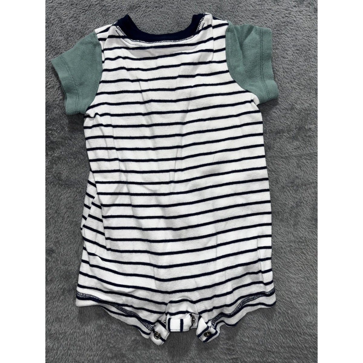 Carter's Baby Boy 6M 6 Piece Bundle Sleeper Hoodie Romper Shorts Tee Pants