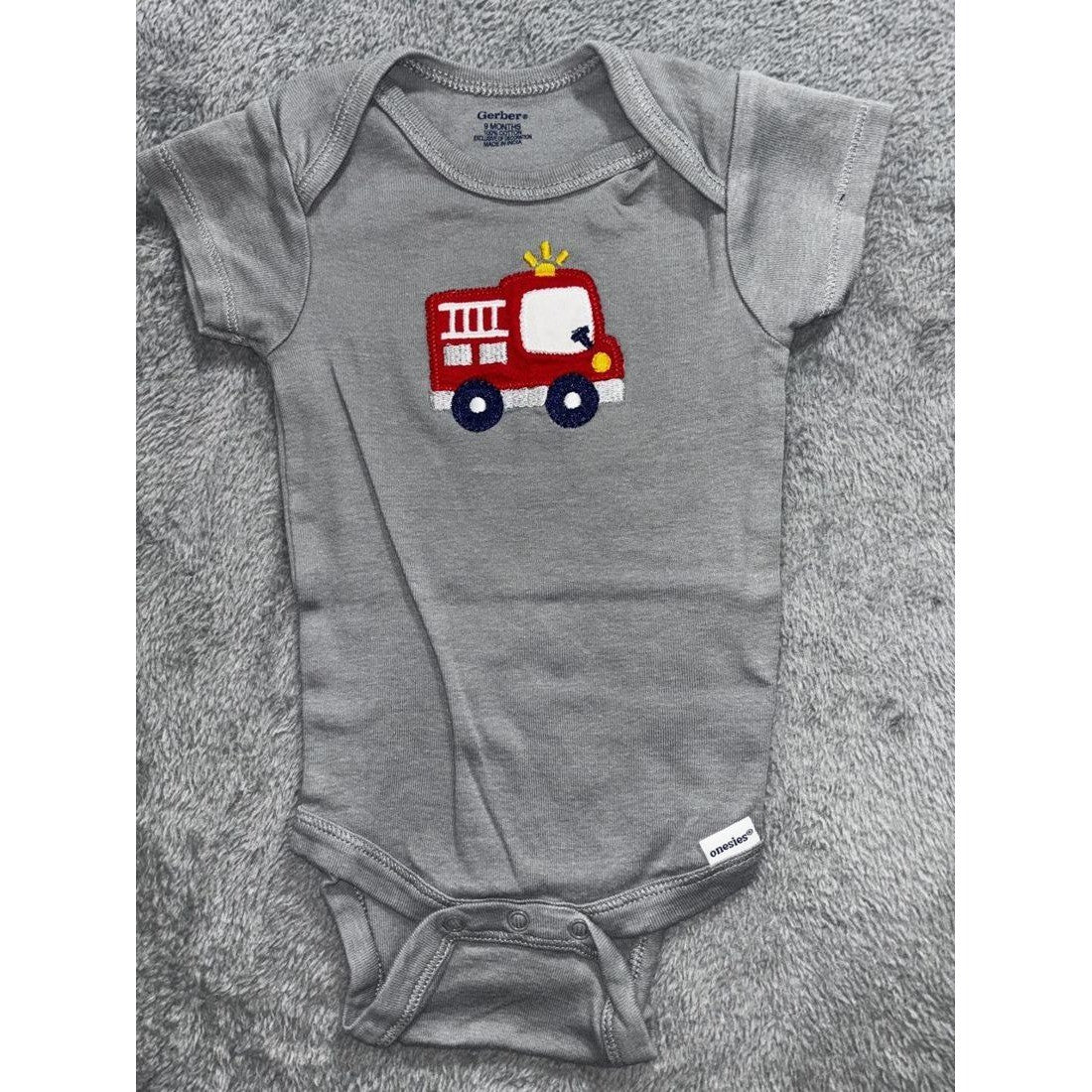 OshKosh & Gerber Baby Boy Overalls Lot 6 Pcs 9M, photo 20 of 22