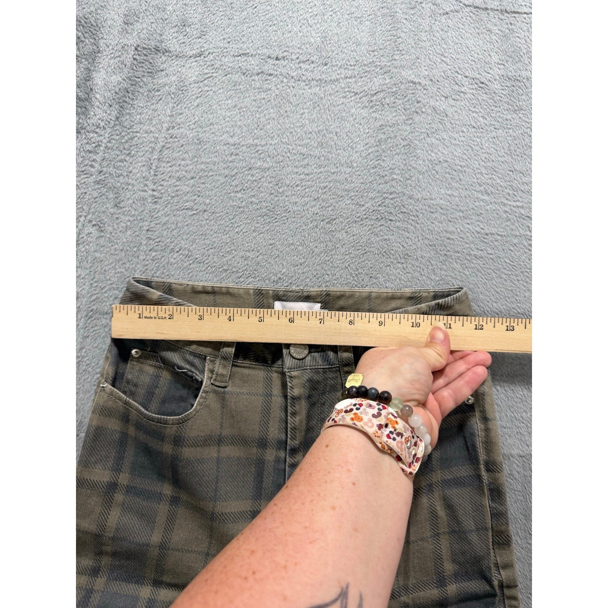 WEWOREWHAT 25 Olive Gray Plaid Straight Leg Jeans Womens Stretch Casual Preppy