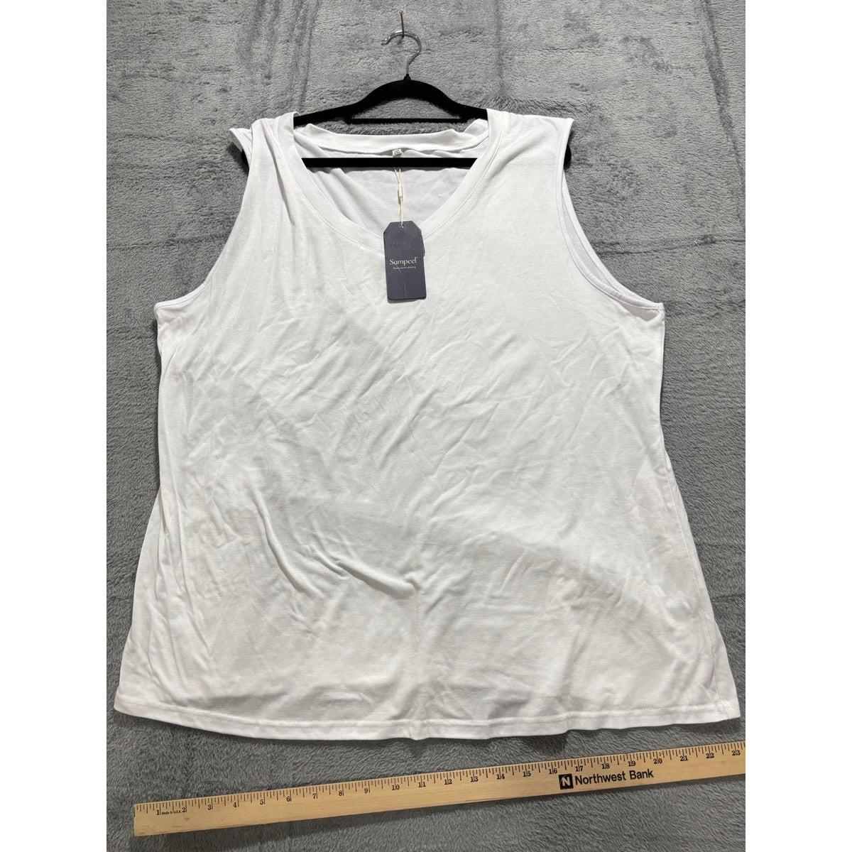 Sampeel 2XL White Womens Tank Top V-Neck Casual Minimalist NWT