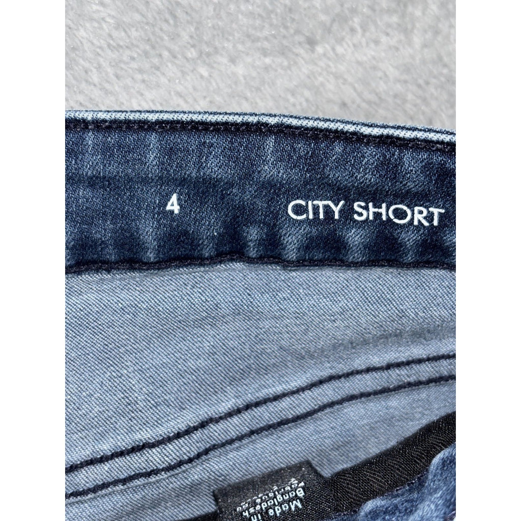 Calvin Klein Women's Medium Wash Denim Shorts Size 4, photo 8 of 12
