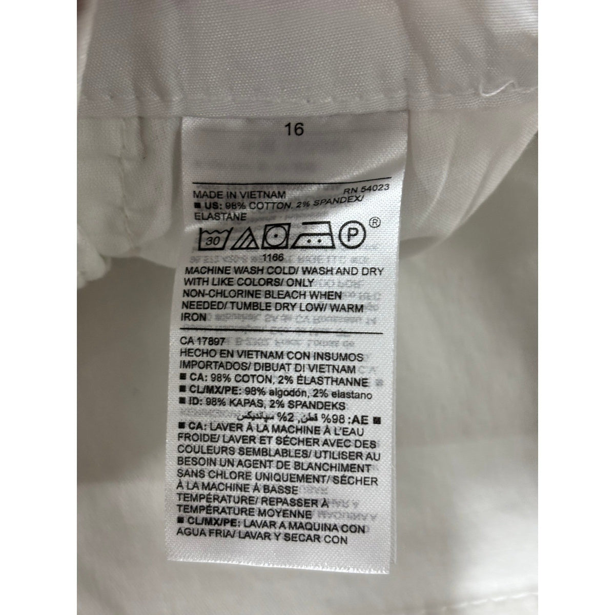 Old Navy 16 White Everyday Short Womens Casual Coastal Chino Shorts