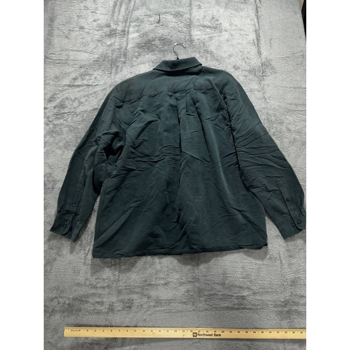 Vanderbilt Men's Dark Teal Button Up Shirt Size L, photo 6 of 8
