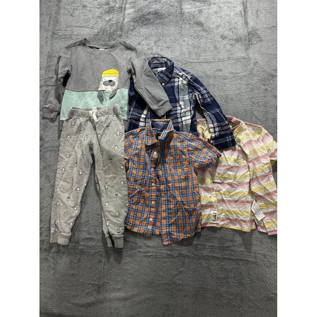 Toddler Boy Sweatshirt Joggers Shirts Lot 5 Pcs 4T