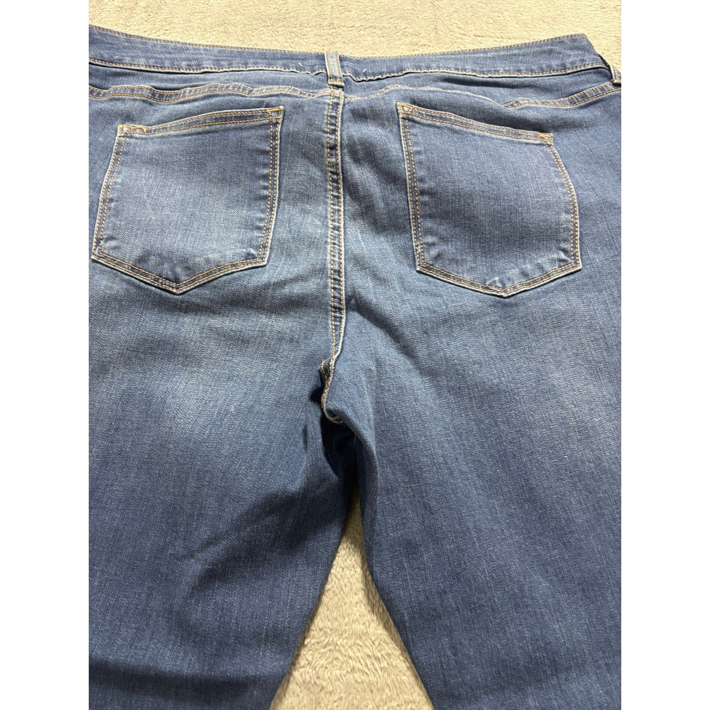 Sonoma 18PS Blue Straight Leg Everyday Jean Womens Casual Vintage Mid Rise Denim