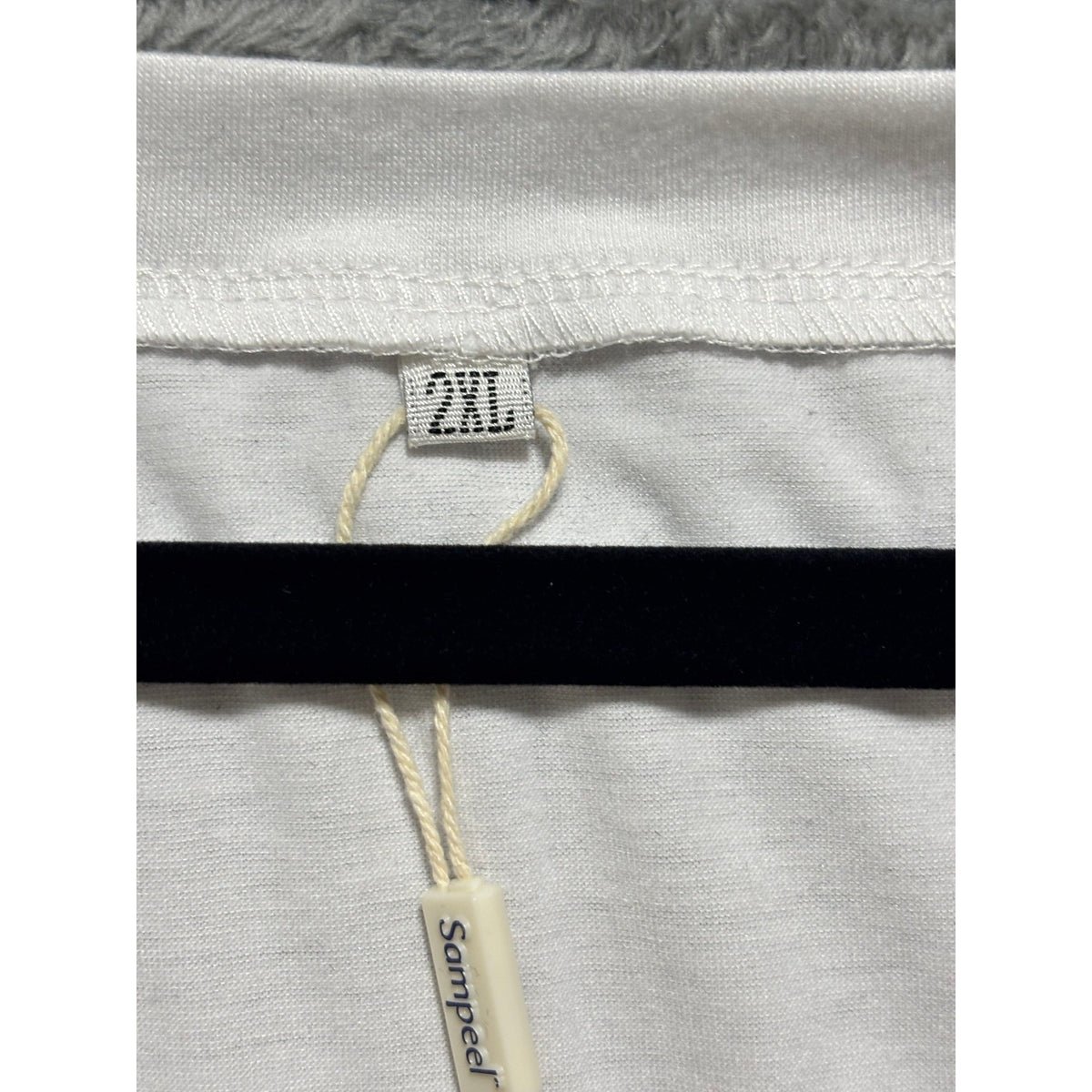 Sampeel 2XL White Womens Tank Top V-Neck Casual Minimalist NWT