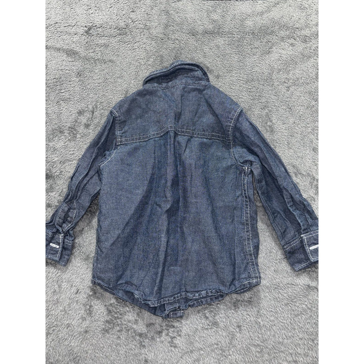 OshKosh & Carter's Baby Denim Lot 4 Pieces 12M, photo 11 of 15