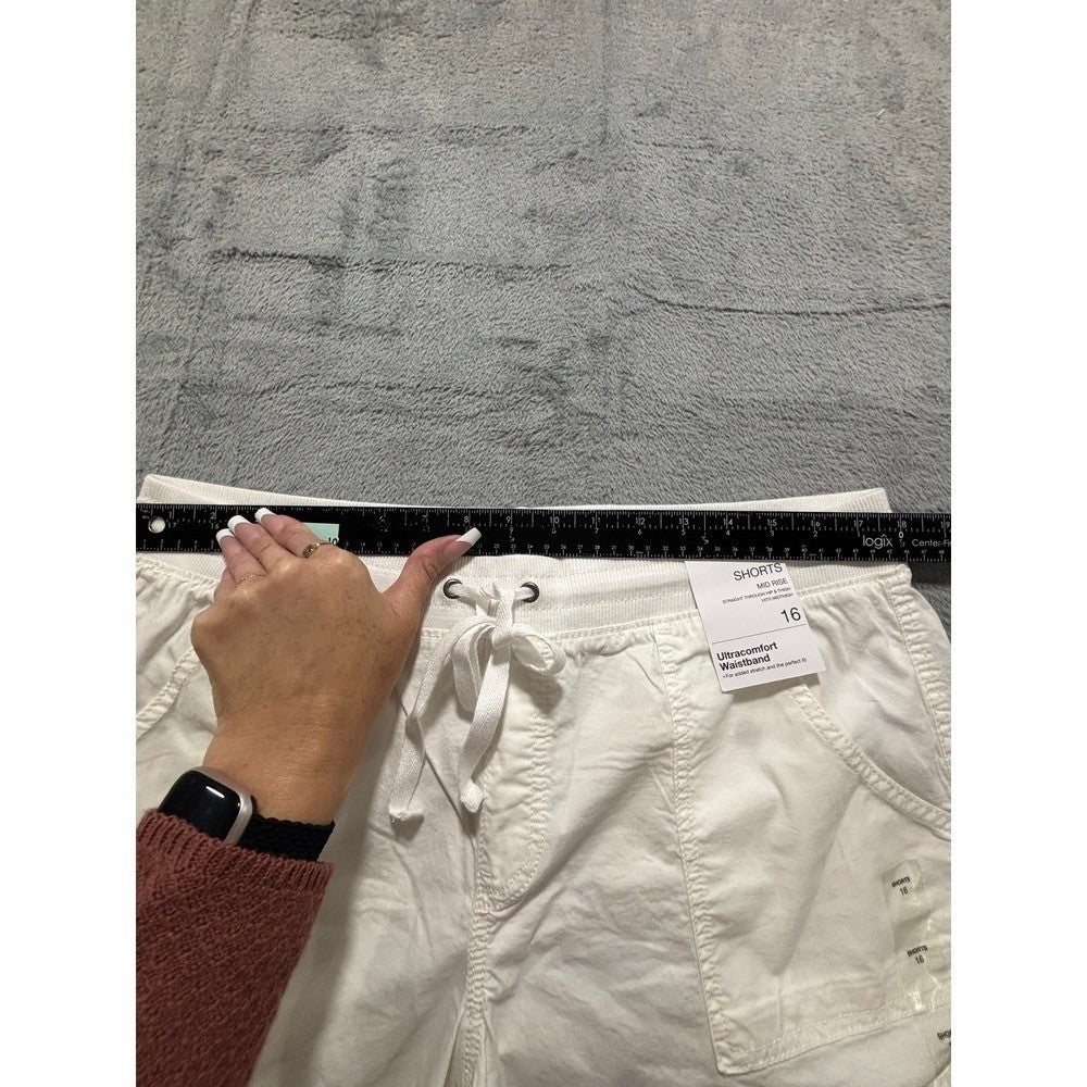 Sonoma Women's White Shorts Size 16, photo 7 of 15