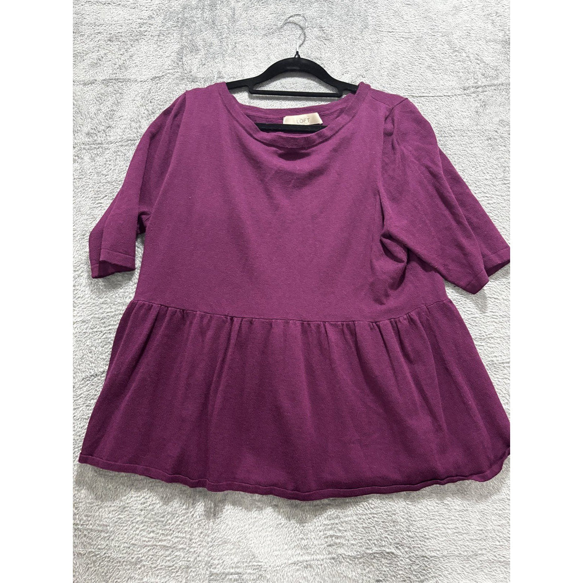 Ann Taylor Loft Womens XL Plum Purple Peplum Top Short Sleeve Casual