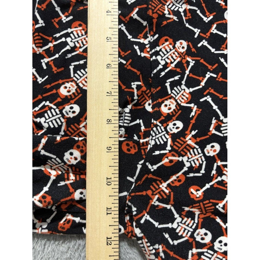 LuLaRoe Women's Skeleton Leggings 2 Pack Lot Size TC, photo 17 of 19