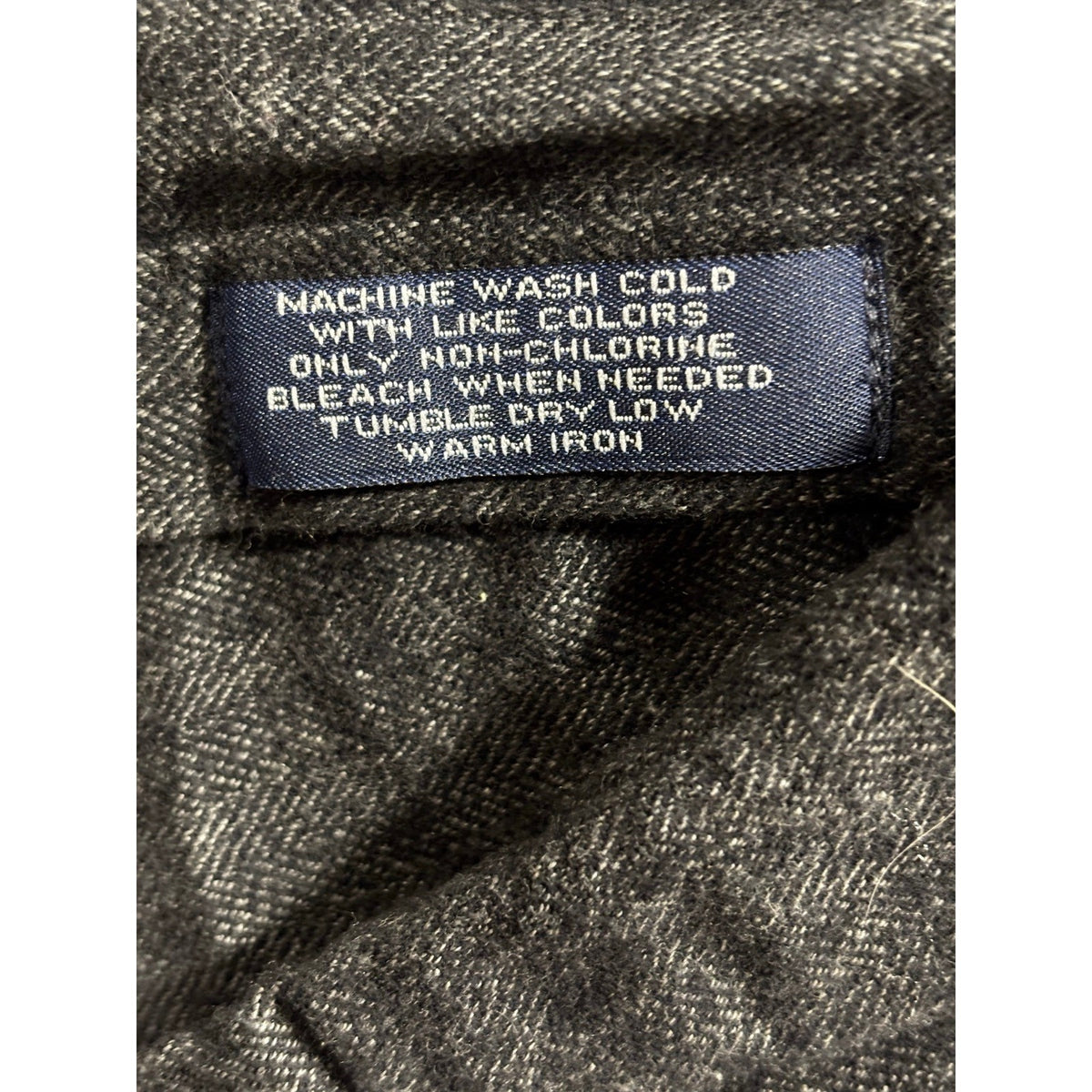 Bill Blass XL Charcoal Grey Herringbone Flannel Button Up Shirt Mens