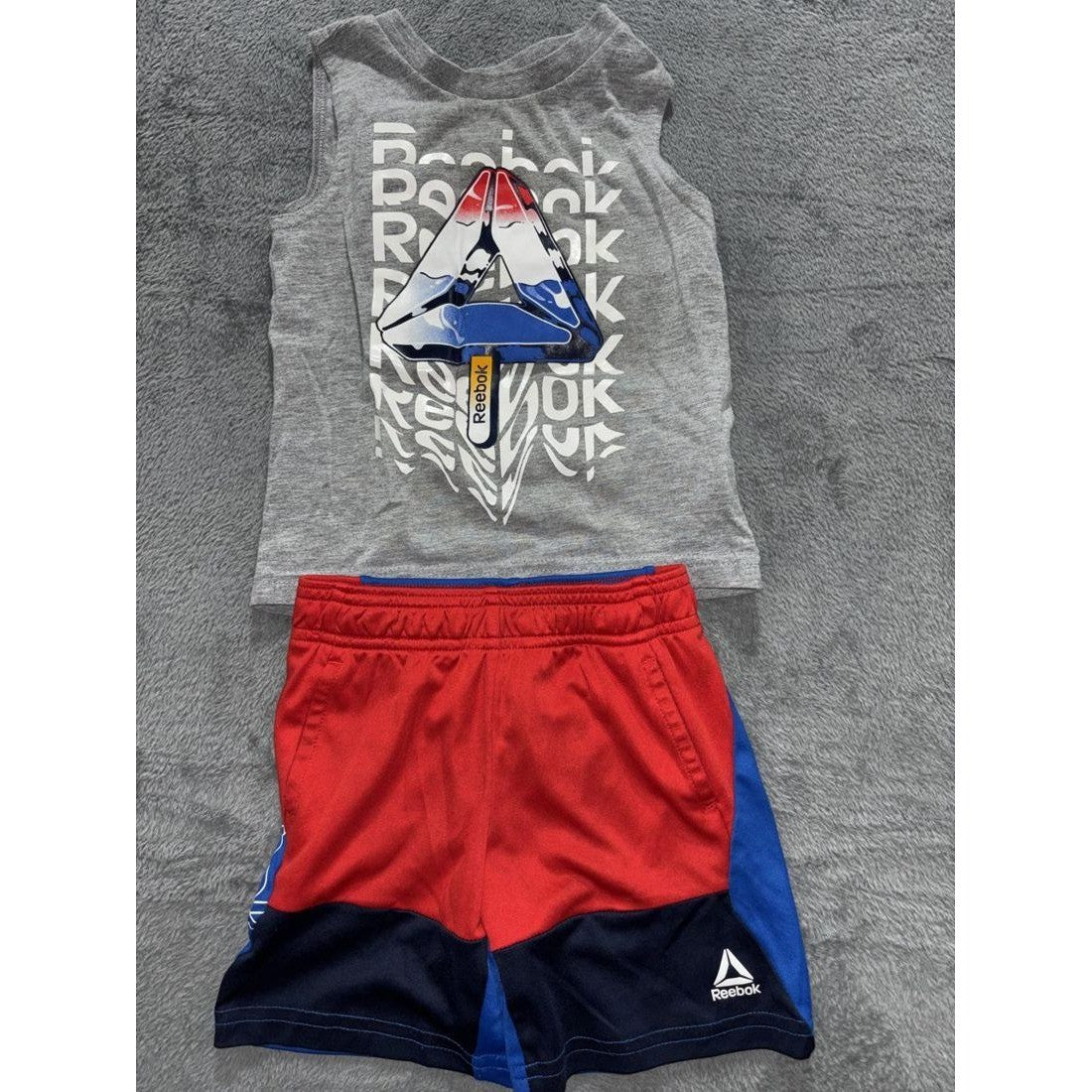 Under Armour & Reebok Boy Tee Shorts Lot 4 Pc 2T, photo 8 of 14