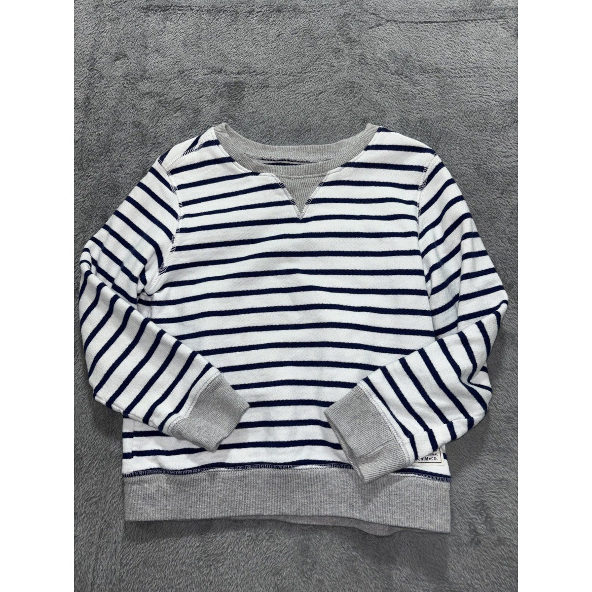 OshKosh B'gosh Carter's Boys 6 4 Piece Bundle Sweater Tops Brown Navy White