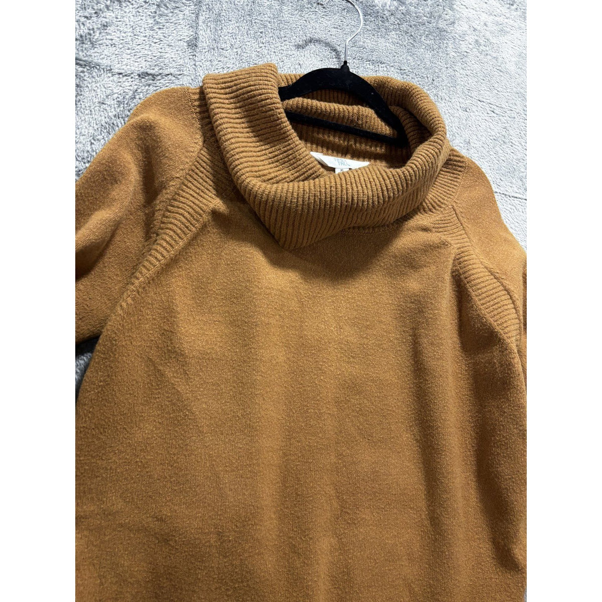 Time and Tru Womens XL (16-18) Caramel Brown Cowl Neck Sweater Pullover Cozy