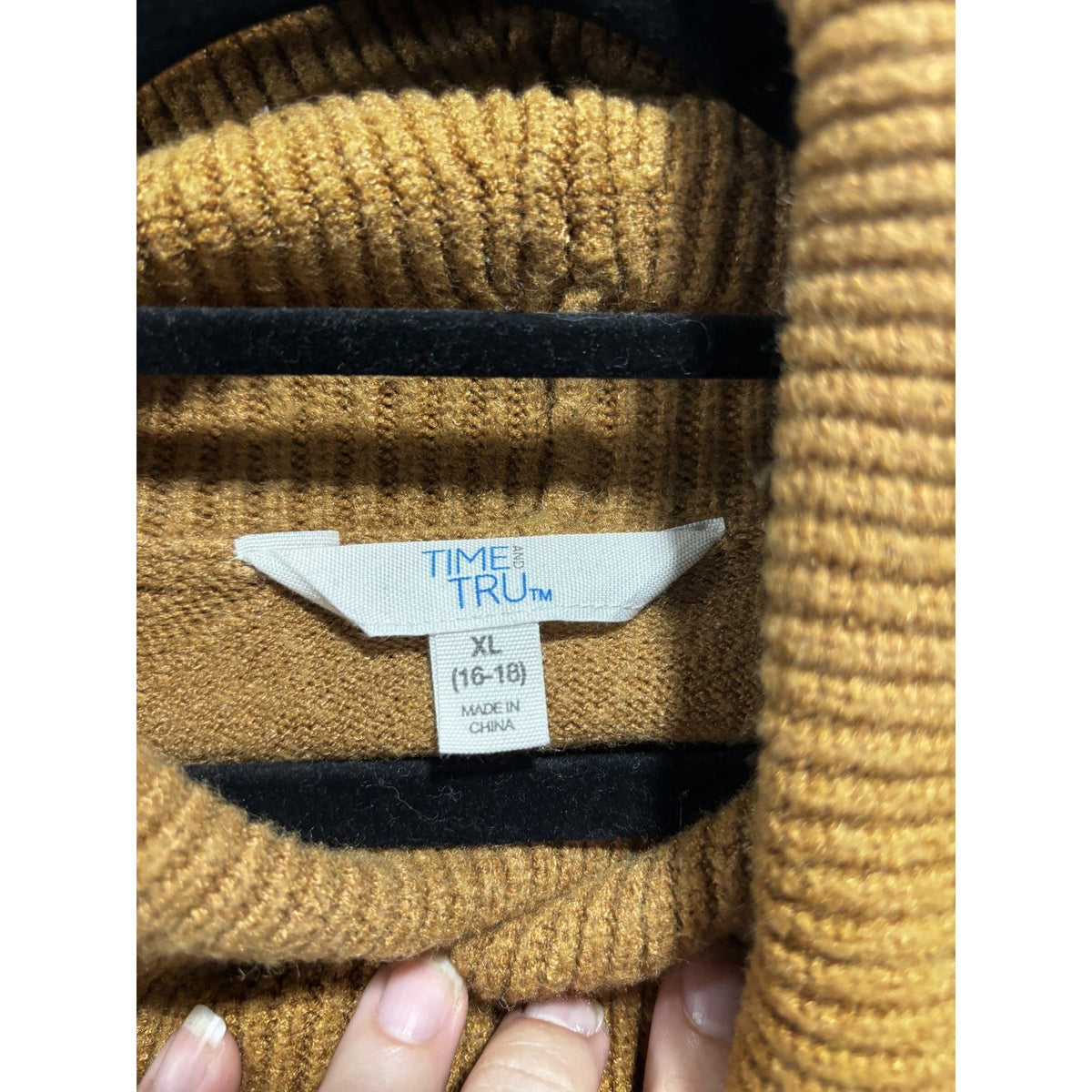 Time and Tru Womens XL (16-18) Caramel Brown Cowl Neck Sweater Pullover Cozy