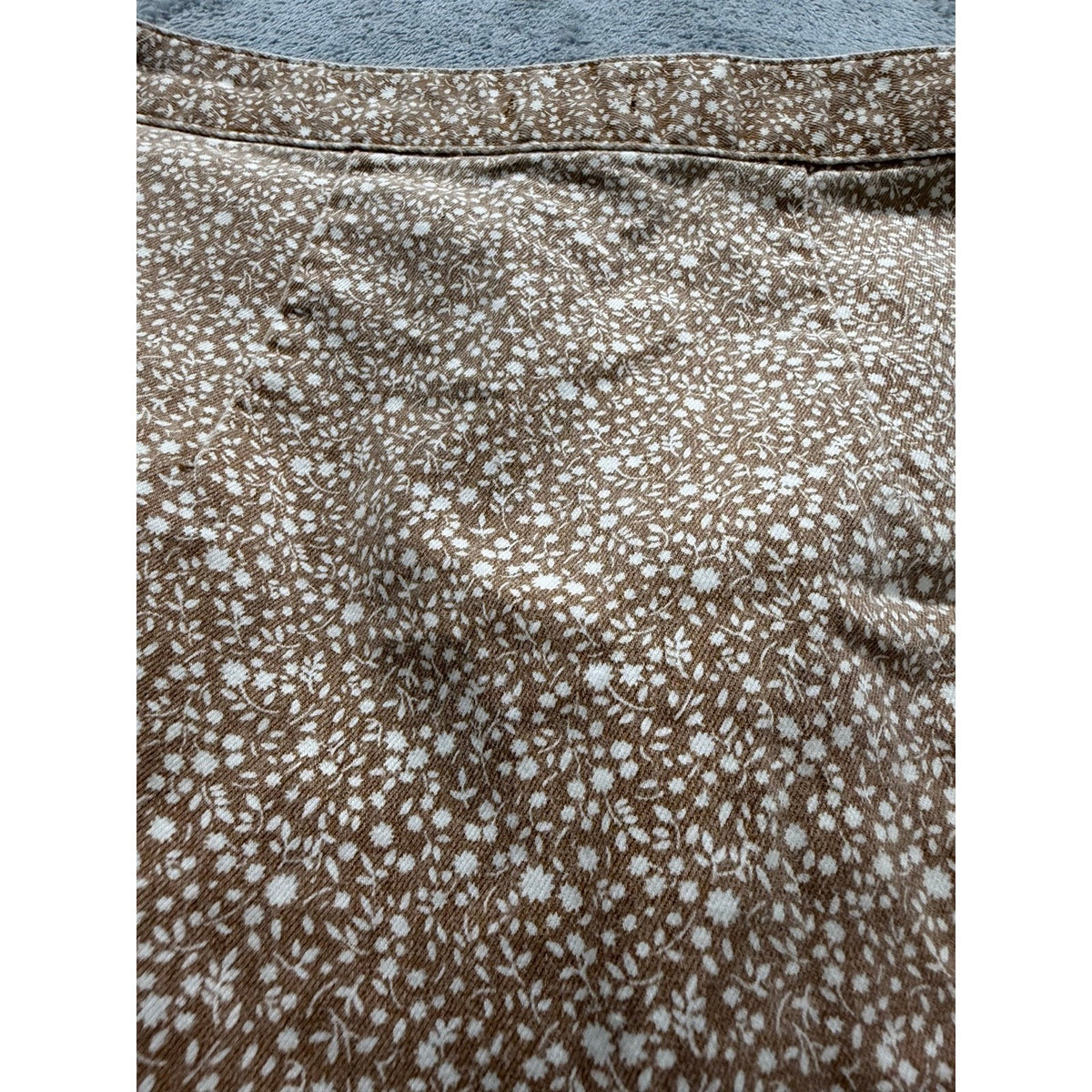 Kimchi Blue 2 Tan White Floral Button Front Mini Skirt Womens Boho Vintage