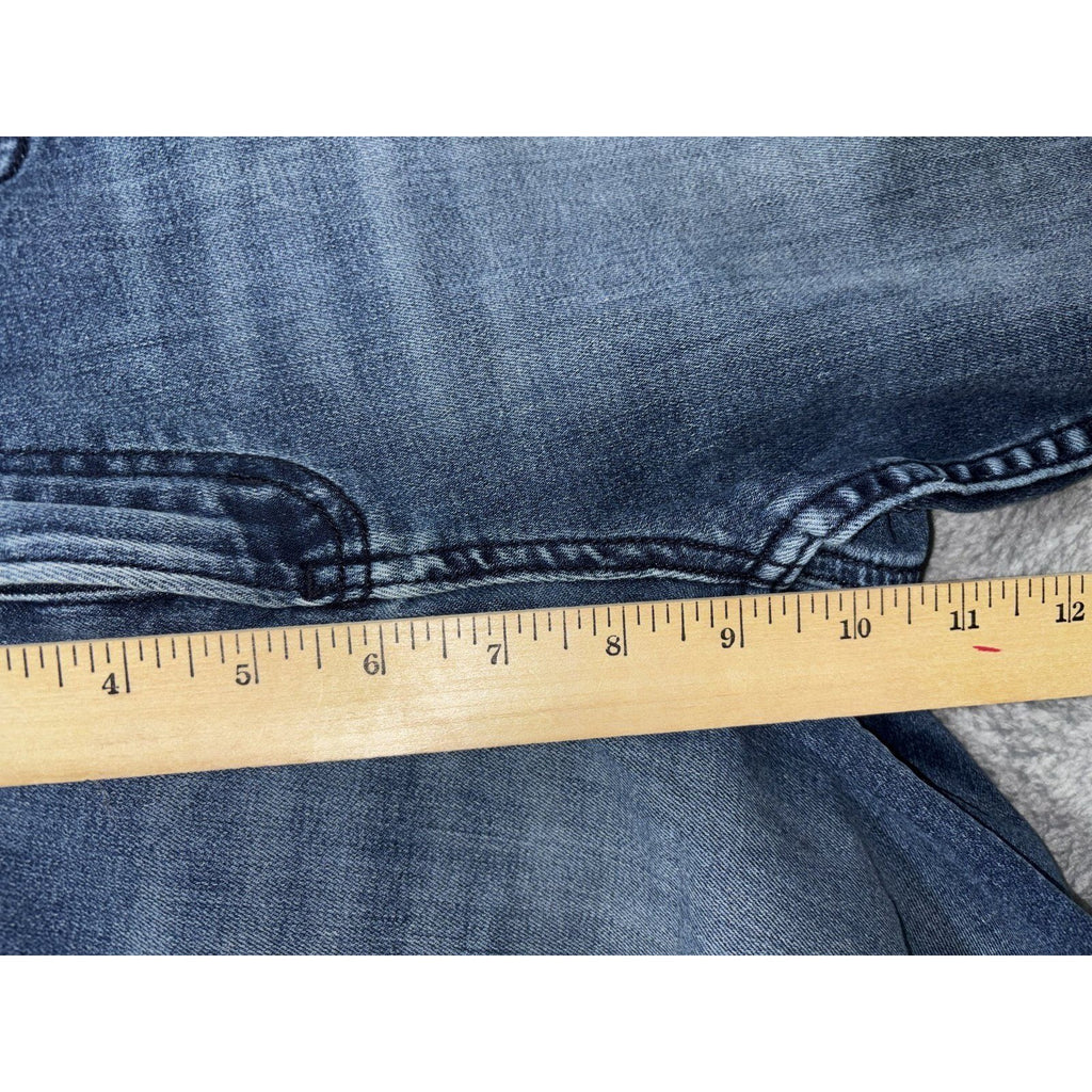 Calvin Klein Women's Medium Wash Denim Shorts Size 4, photo 11 of 12