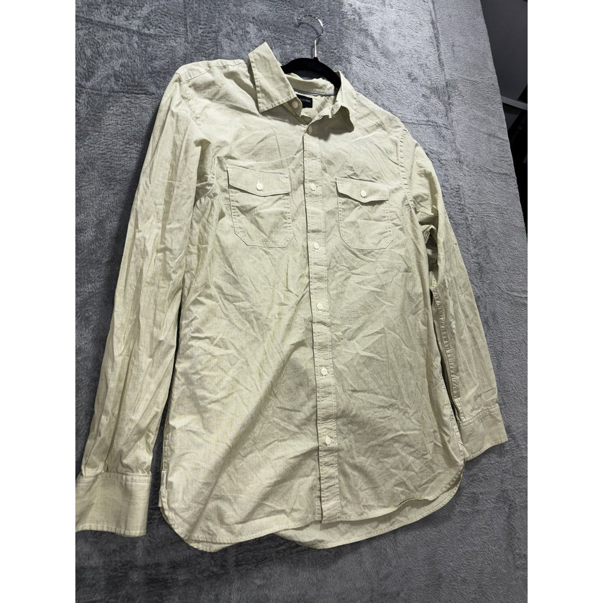 Banana Republic Mens L Khaki Green Long Sleeve Button Up Dress Shirt Casual