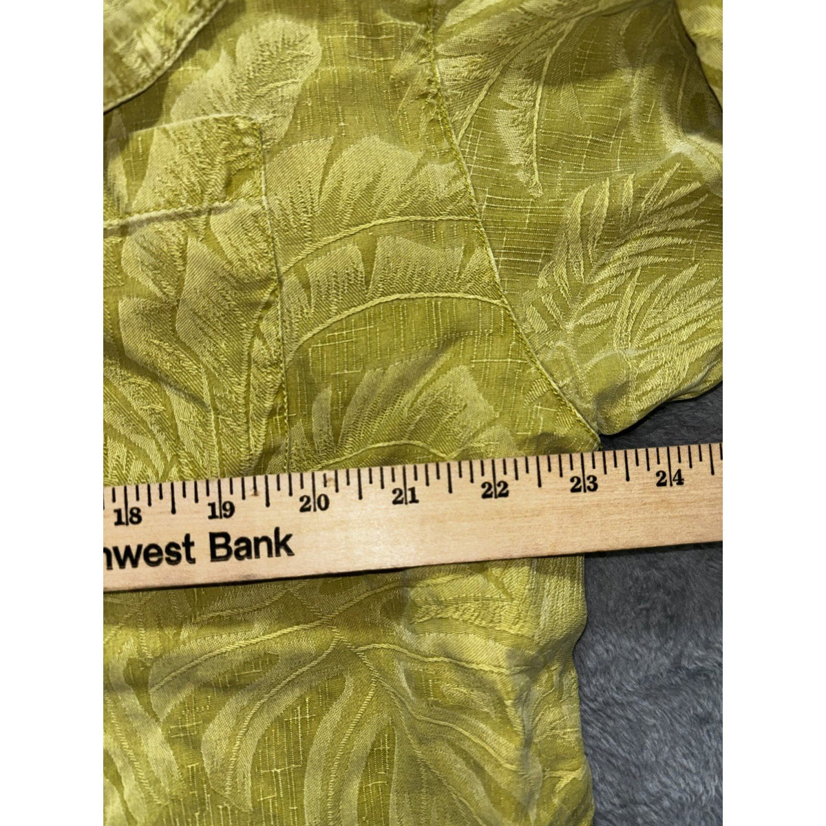 Tommy Bahama Mens XL Chartreuse Green Palm Leaf Short Sleeve Button Up Shirt