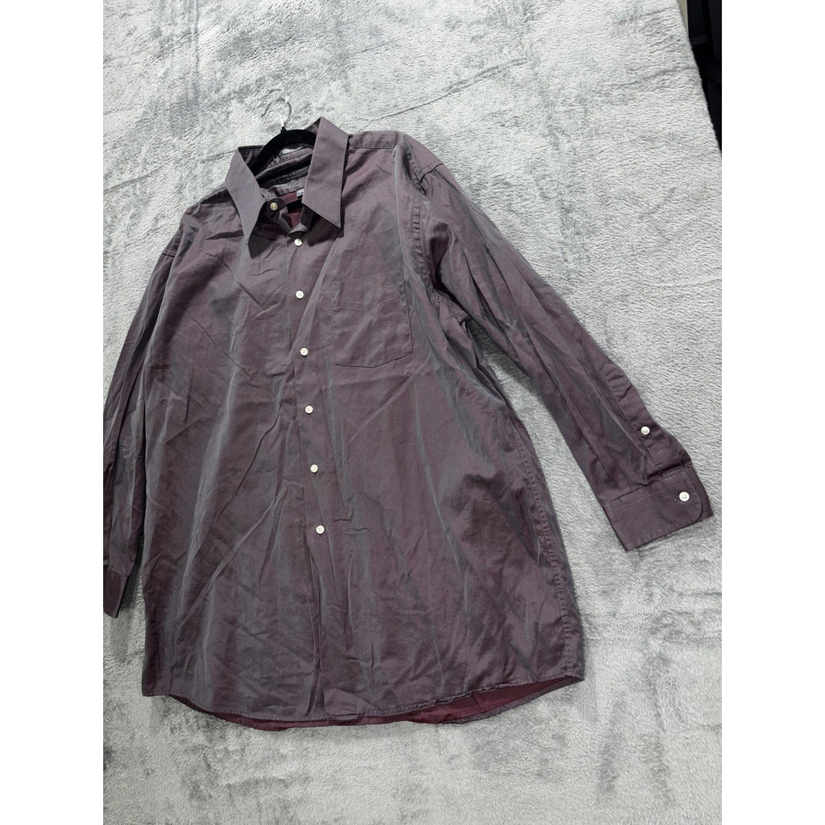 Forsyth of Canada Men's Plum Dress Shirt 17 1/2 R, photo 2 of 8