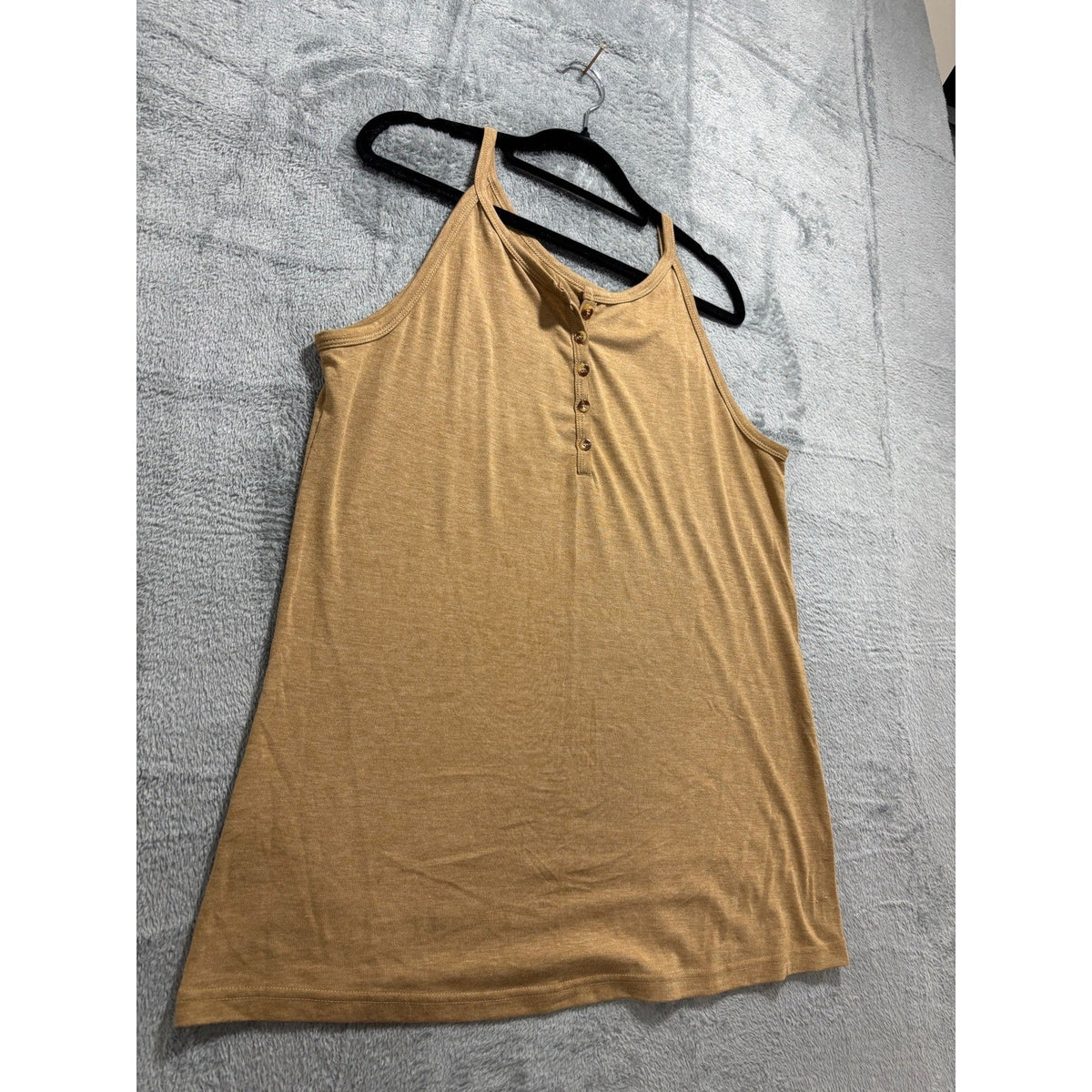 Womens Camel Tan Henley Cami Tank Top Sleeveless Casual Boho Minimalist