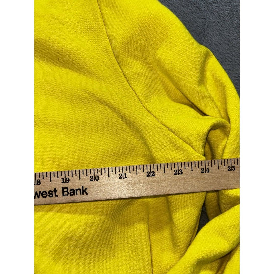 Nike Men's Yellow Swoosh Pullover Hoodie Size XL, photo 4 of 7