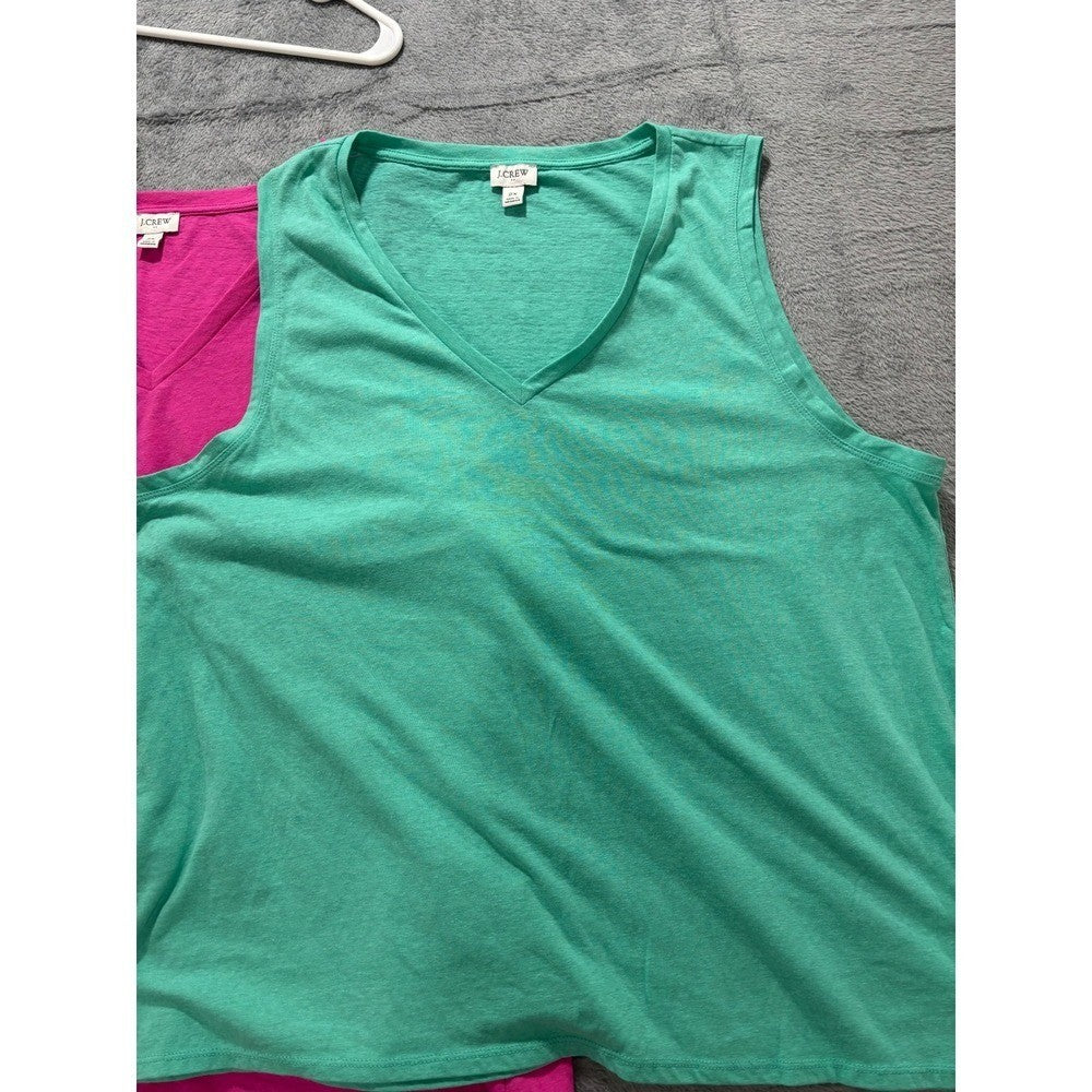 J.Crew Women's Pink Green V-Neck Tank Top Lot 2 2X, photo 13 of 14