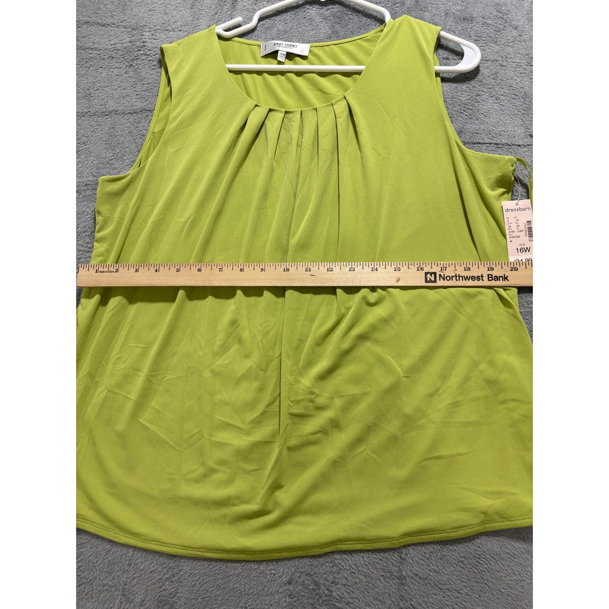 Jones Studio 16W Lime Green Sleeveless Pleated Neck Womens Tank Top Vintage NWT