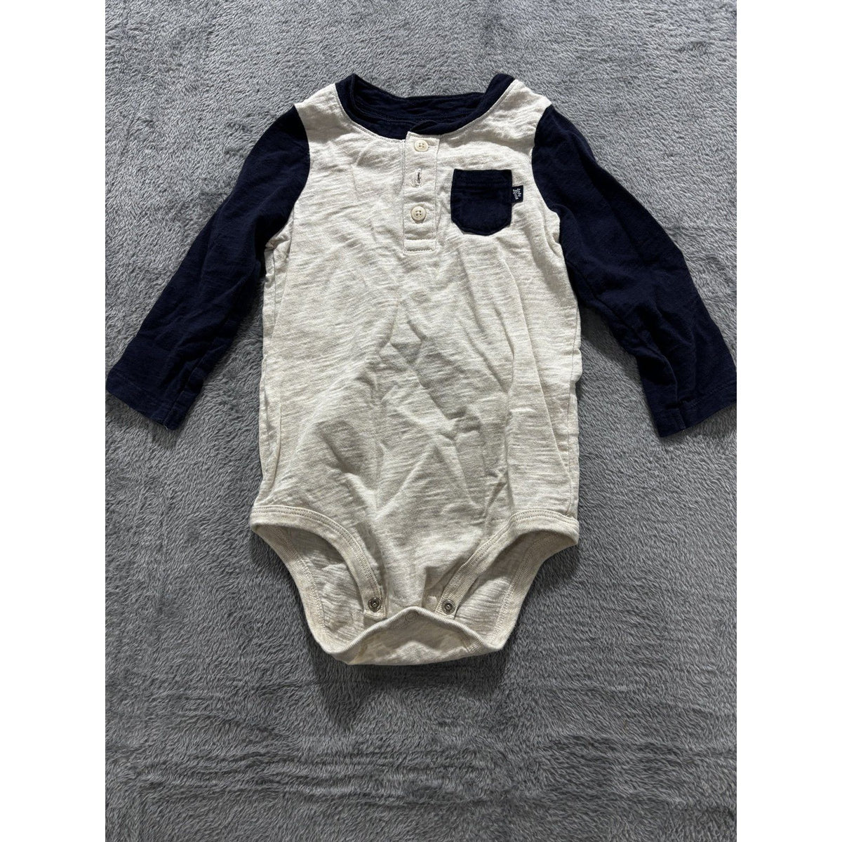 Baby B'gosh Baby Boy 12M 4 Piece Bundle Henley Joggers Hoodie Maroon Gray