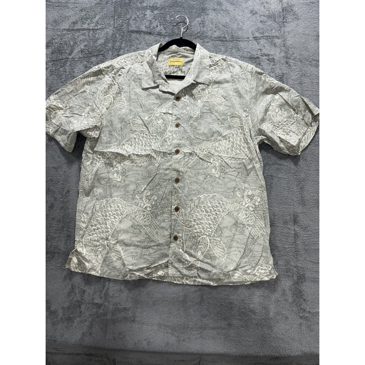 Tommy Bahama Mens XL Gray Green Koi Fish Print Short Sleeve Button Up Shirt