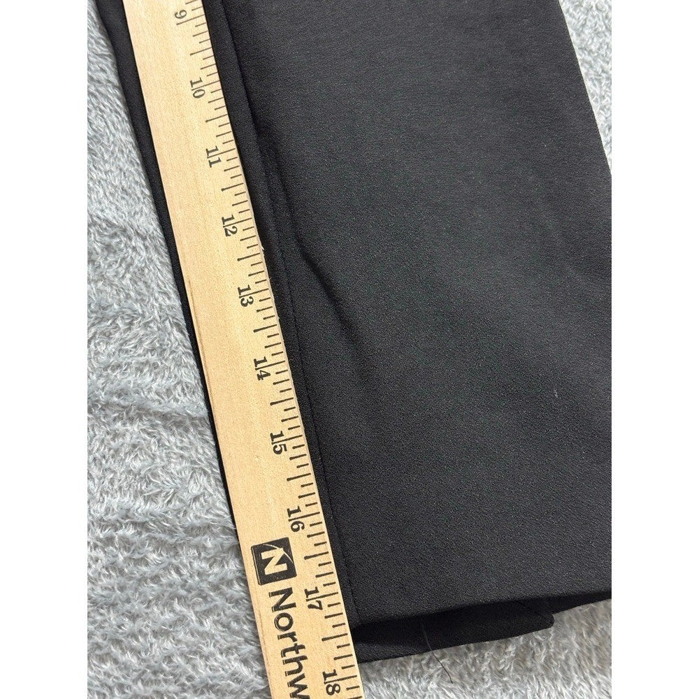 Sleeve measurement close up