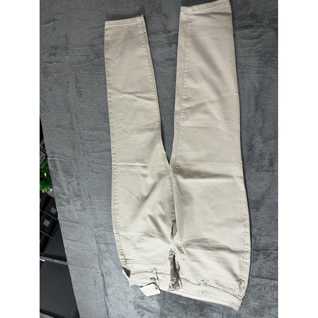Maurices Women's Taupe Mid Rise Jegging Size XL, photo 3 of 13