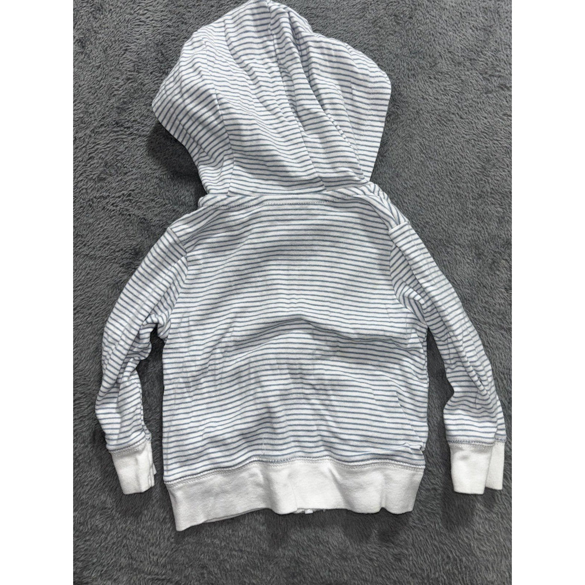 Carter's Baby Boy 6M 6 Piece Bundle Sleeper Hoodie Romper Shorts Tee Pants