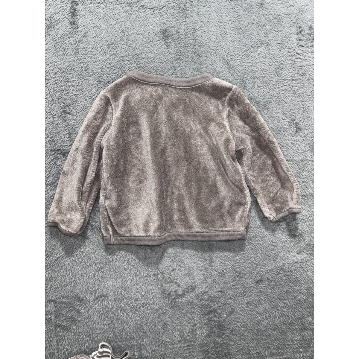 Carter's Baby 6M 9 Piece Bundle Cardigan Bodysuits Pants Shorts Hat Gray Brown