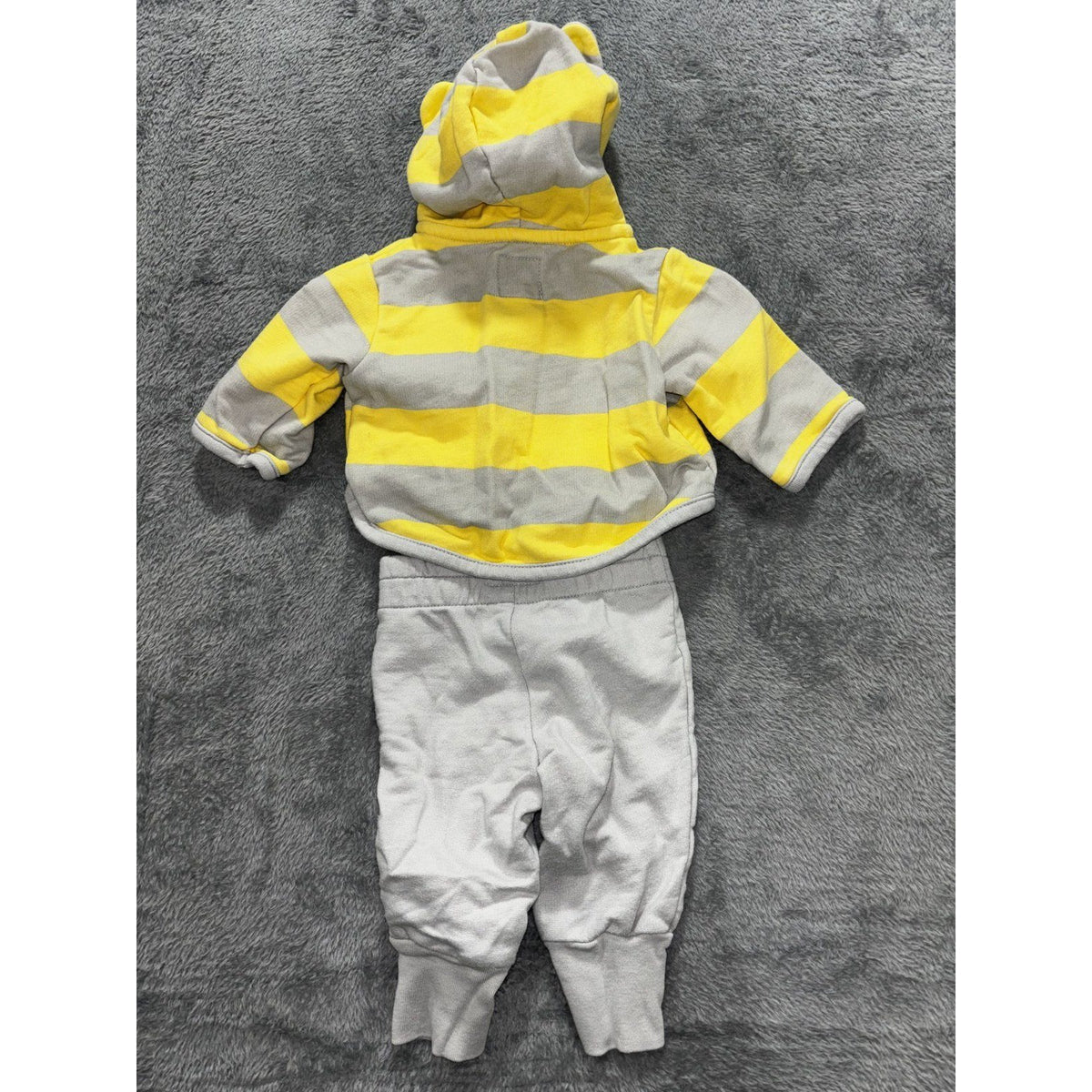 baby B'gosh Baby NB 5 Piece Bundle Hoodie Pants Bodysuits Yellow Gray