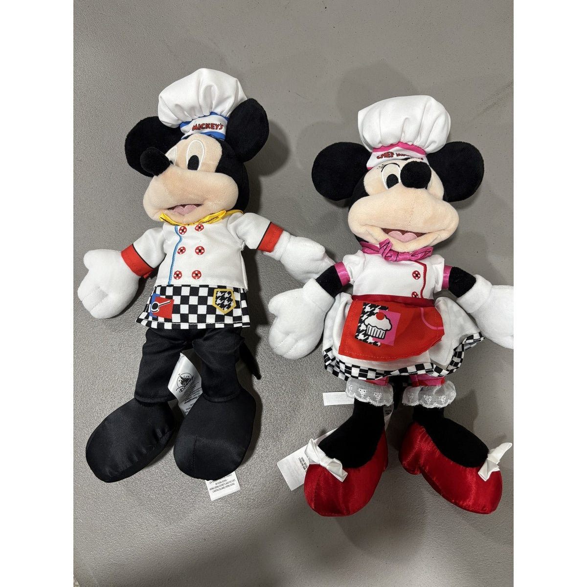 Disney Parks Chef Mickey and Minnie Mouse Plush Set of 2 OS Chef Outfits Kids