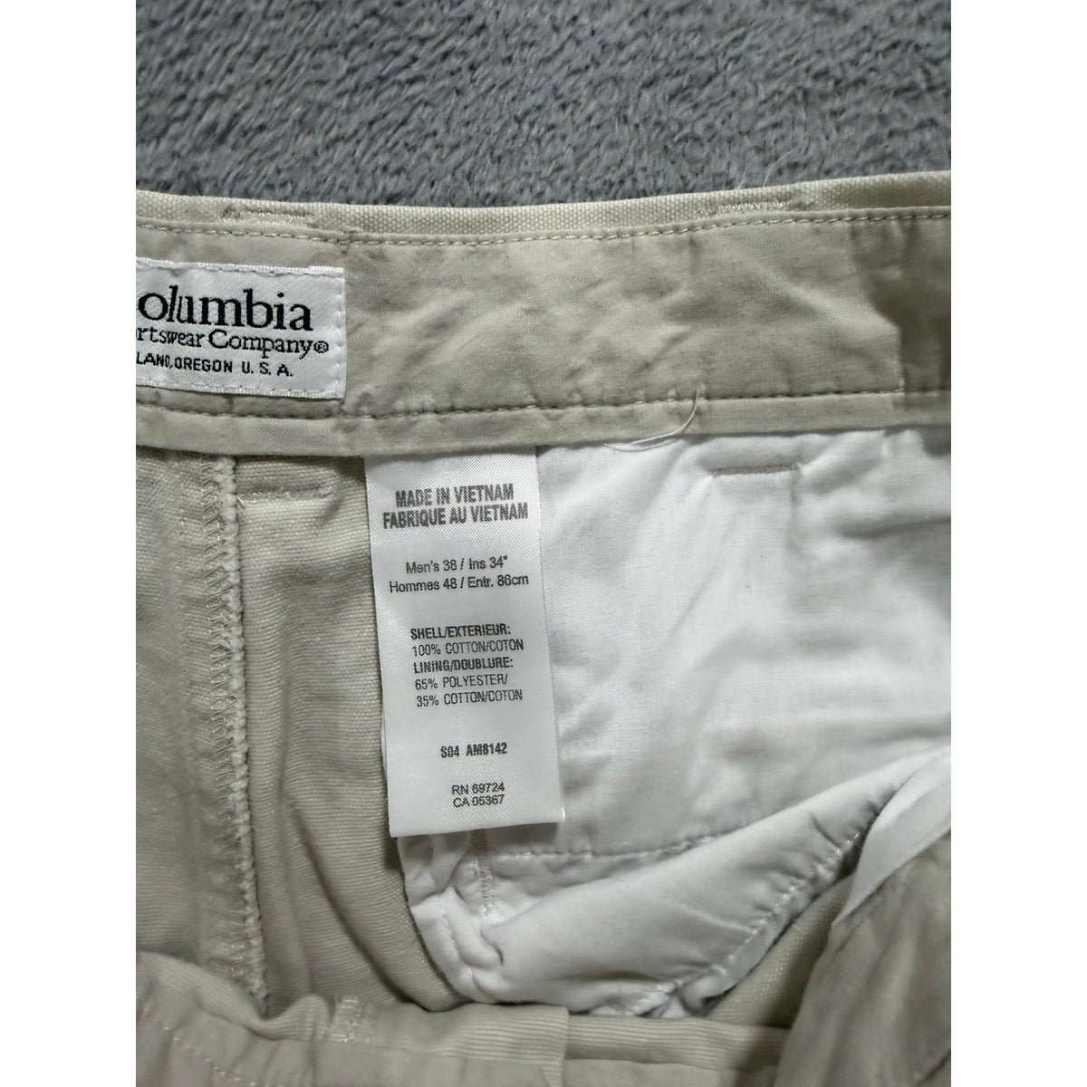 Columbia 38x34 Beige Chino Pants Mens Casual Vintage