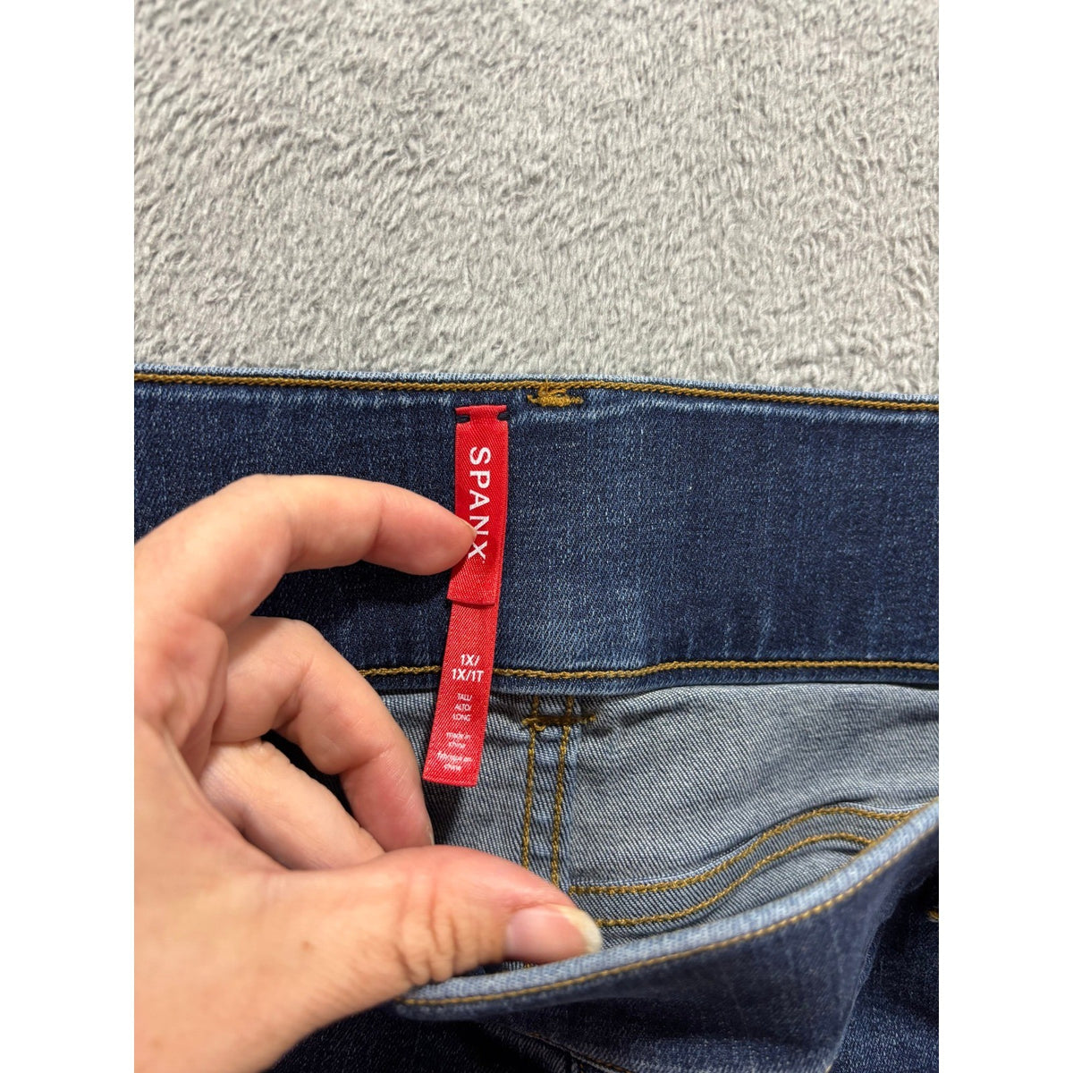 Spanx Womens 1XT Blue Denim Slim Pull On Jeans Casual Minimalist Athleisure