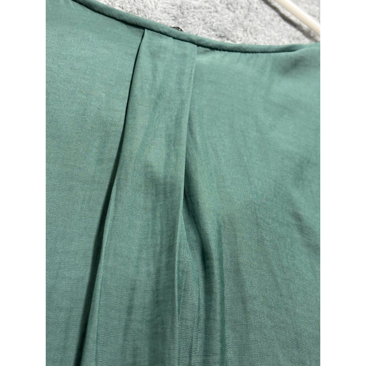 Banana Republic XL Womens Green V-Neck Blouse Short Sleeve Casual Boho Top
