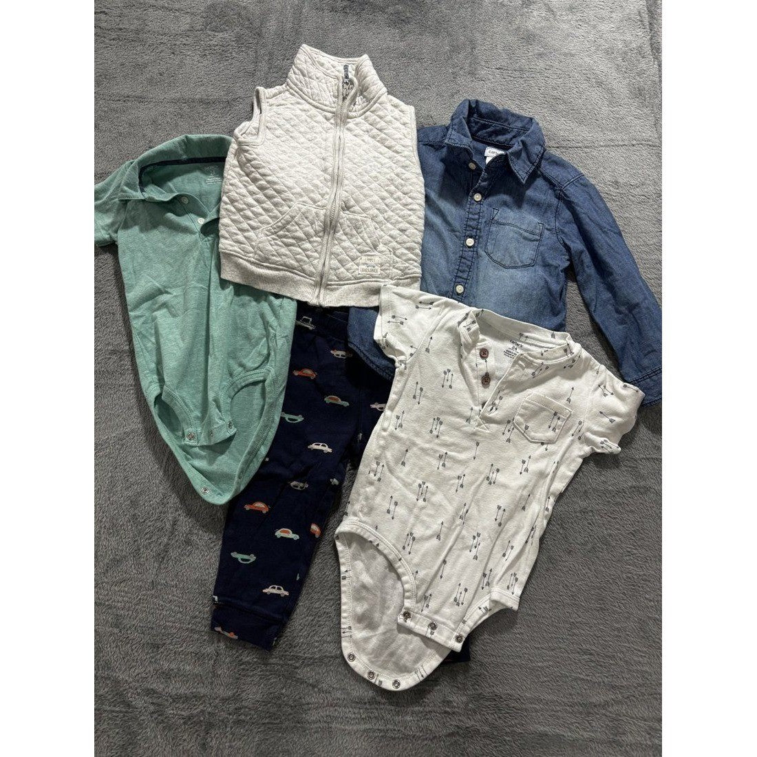 Carter's Baby Boy Vest & Chambray Lot 5 Pcs 24M