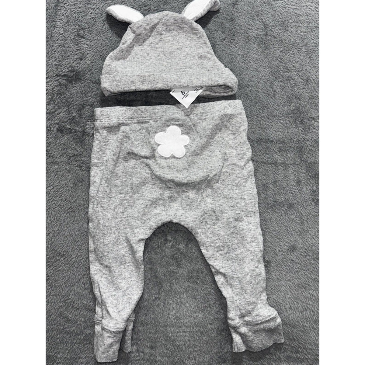 Carter's Baby 6M 9 Piece Bundle Cardigan Bodysuits Pants Shorts Hat Gray Brown
