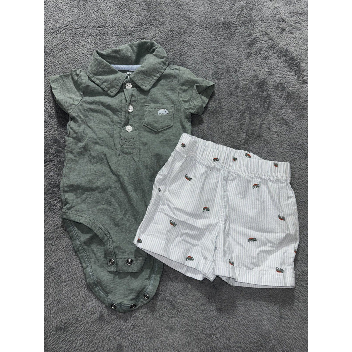 Carter's Circo Baby Boy 6M 5 Piece Bundle Bodysuits Shorts Romper Sage Gray