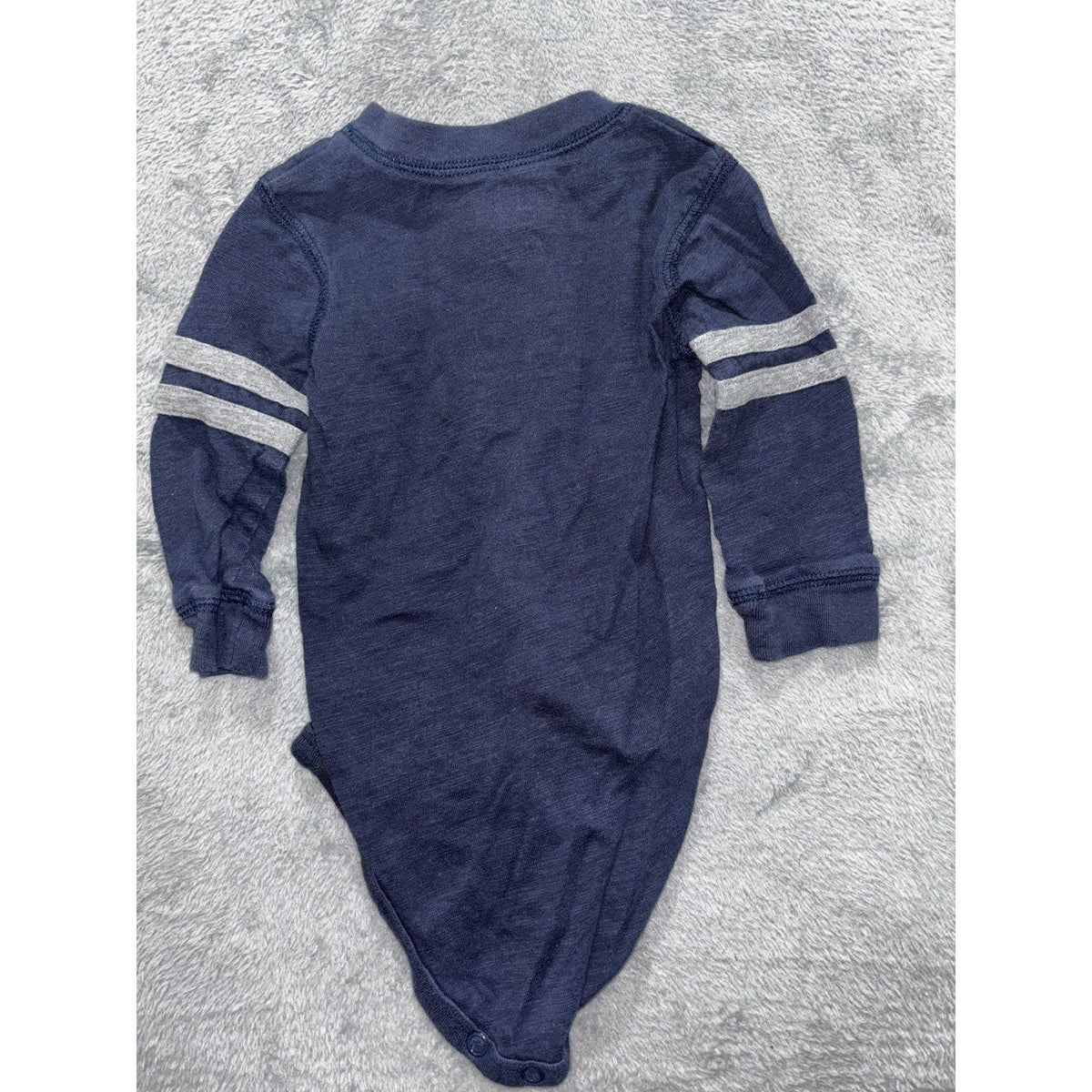 Carter's Baby Boy 12M 6 Piece Bundle Fleece Sleepers Cardigan Henleys Navy Gray