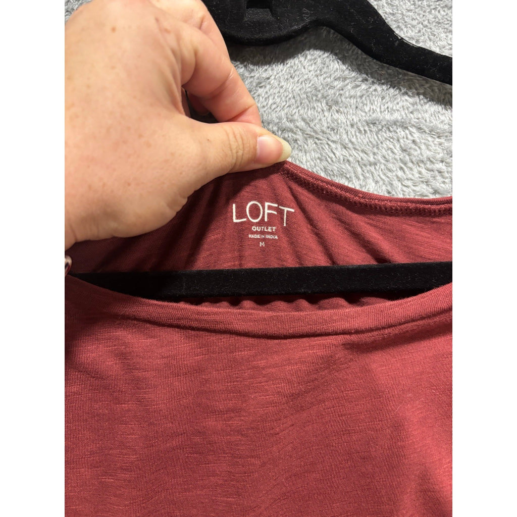 LOFT Outlet Womens M Rust Red Short Sleeve Scoop Neck Tee Casual Minimalist Top