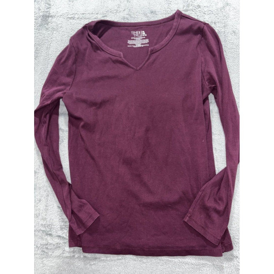Time and Tru Women's Burgundy Ribbed Tee Size XL