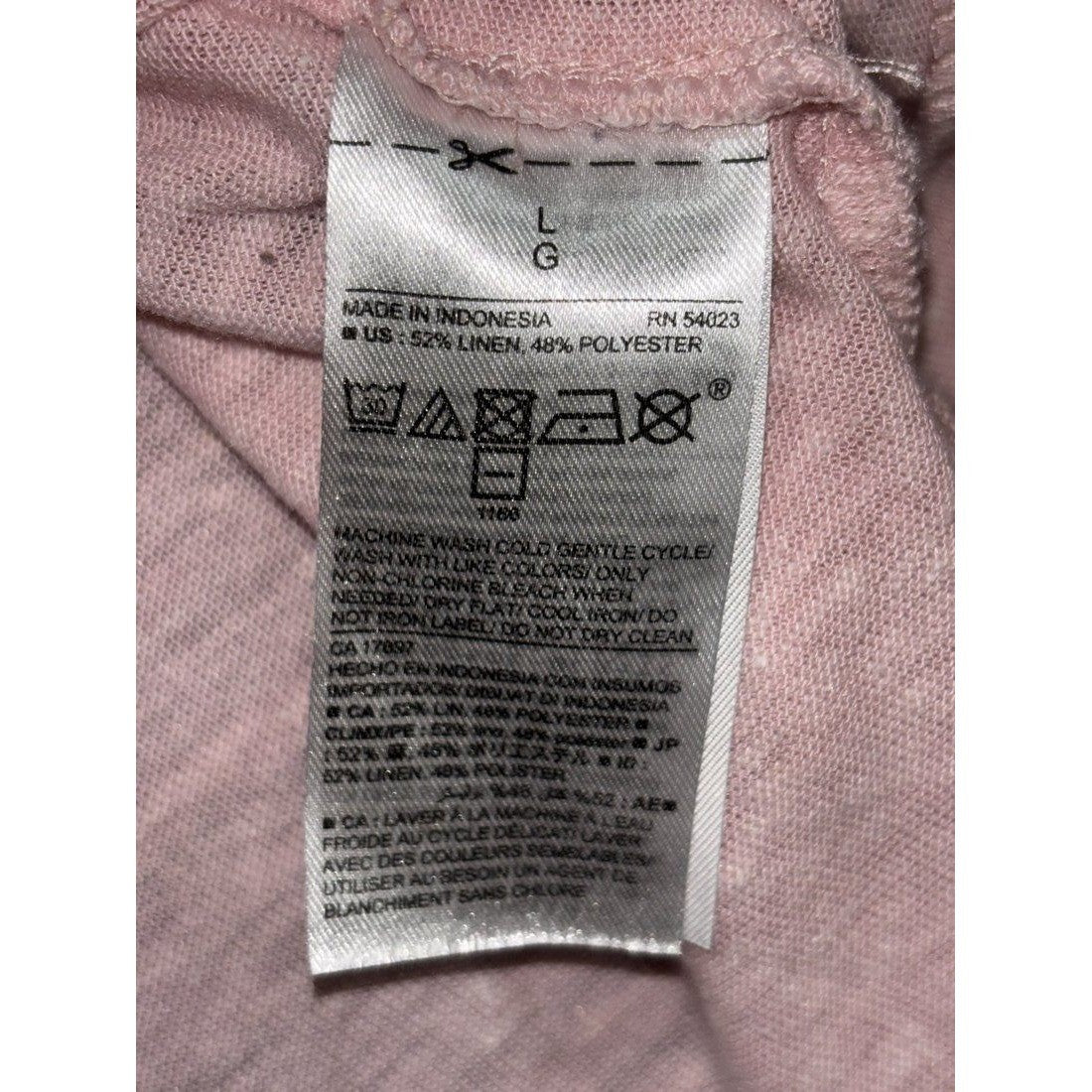 Old Navy Women's Pink Boyfriend Pocket Tee Size L, photo 3 of 7